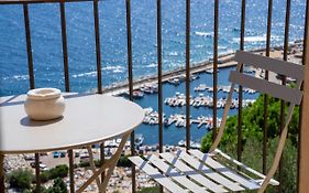 Cargèse, appartement de charme surplombant le port